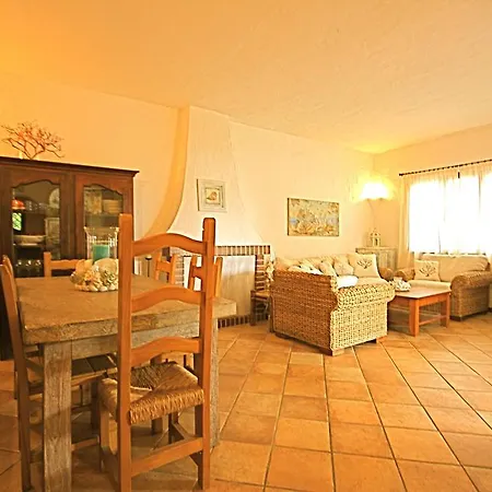 Le Brezze Holiday home Pittulongu